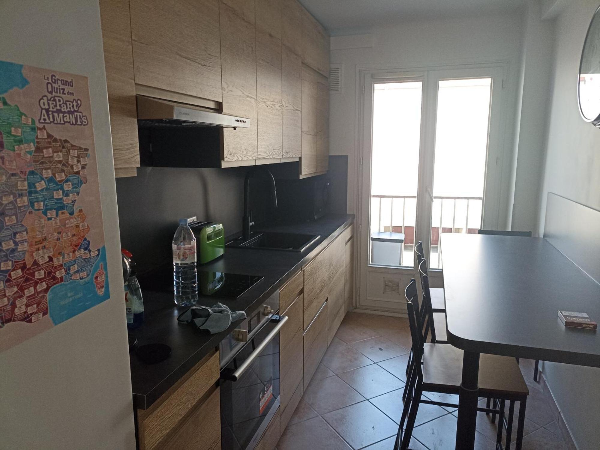 The Nice - 3 Rooms, 3Air Cond, 3Tv, 3Fans, 2 Wc, Wifi Everywhere 5Min Aeroport, Train, Beach, 1Min Tram, 15 Min Centre, Port, Parking Possible المظهر الخارجي الصورة